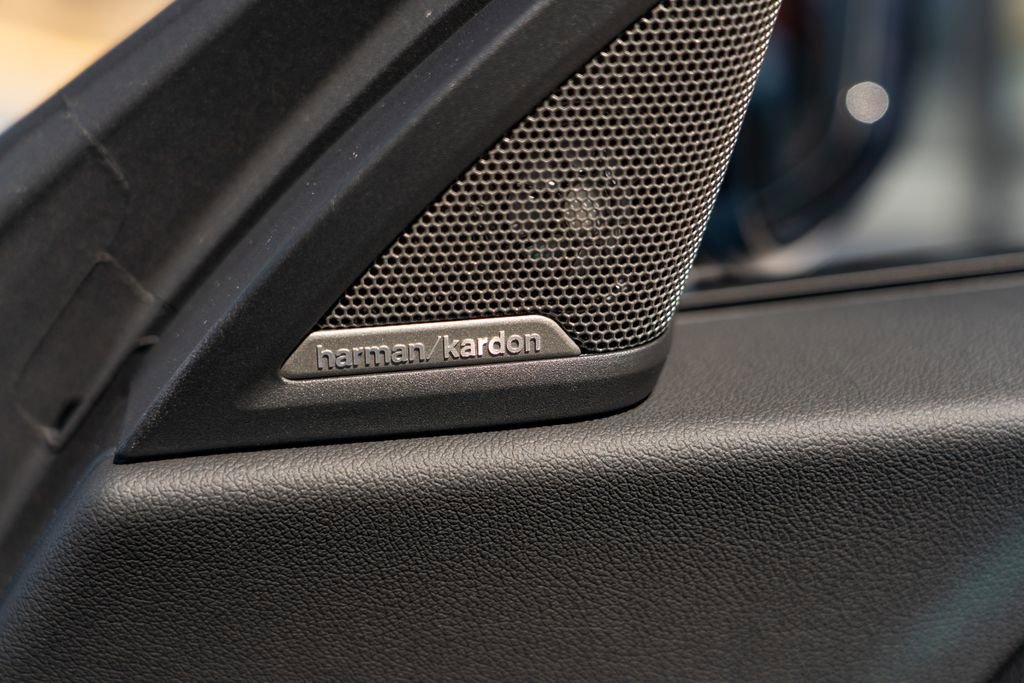 Used 2025 BMW M2 image 20