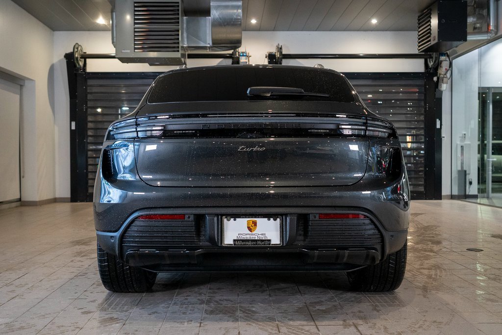 New 2025 Porsche Macan Turbo Electric image 10
