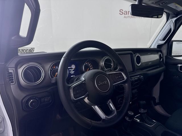 Used 2022 Jeep Wrangler Unlimited Sahara image 9