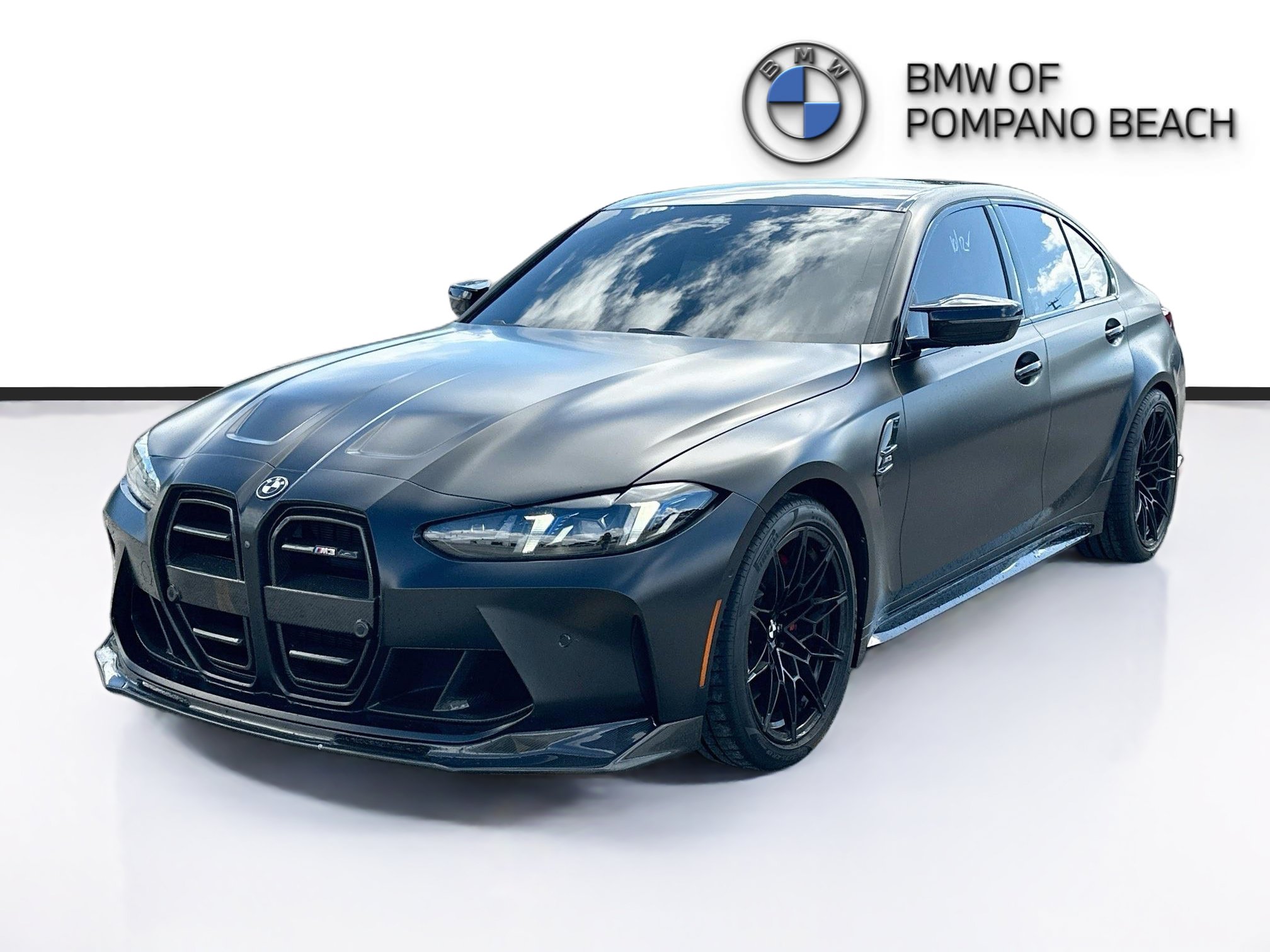Used 2025 BMW M3 w/ Executive Package RWD image 3