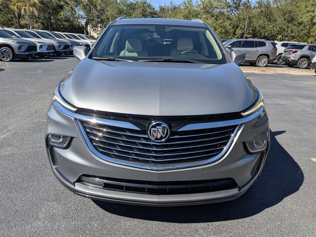 Used 2023 Buick Enclave Essence w/ Experience Buick Package image 9