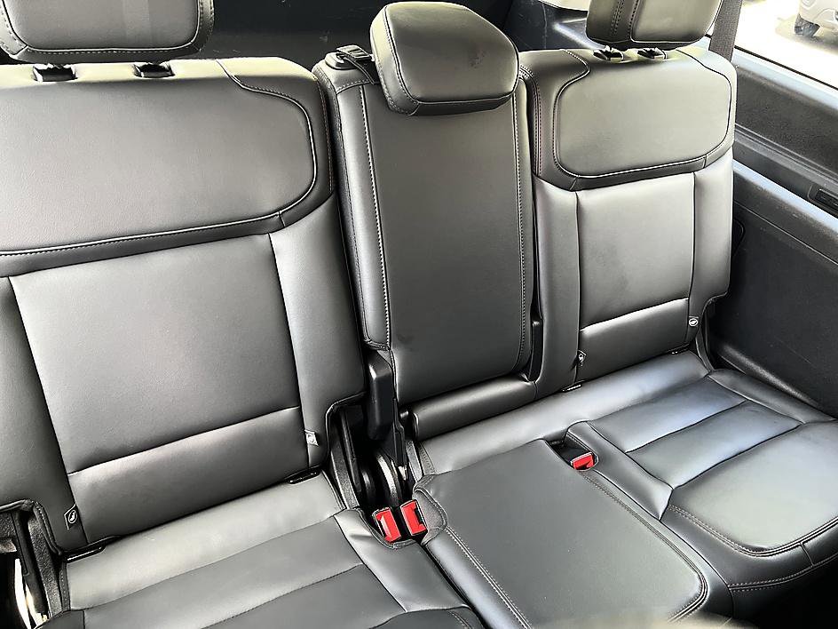 Used 2025 Ford Expedition Max Active AWD/4WD image 24