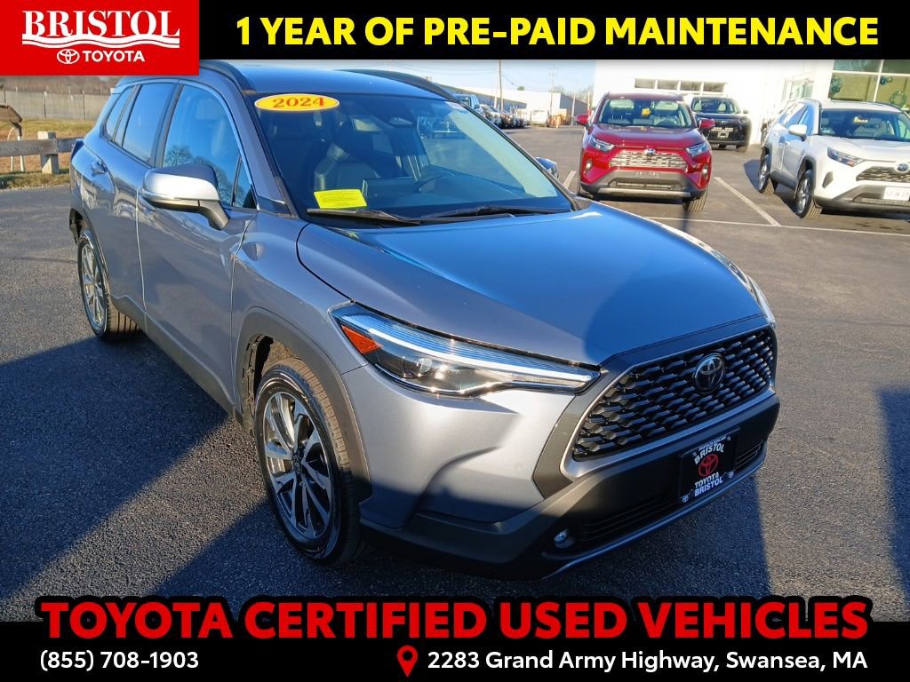 Certified 2024 Toyota Corolla Cross XLE image 1