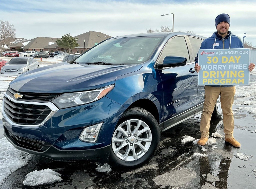 Used 2021 Chevrolet Equinox LT image 1