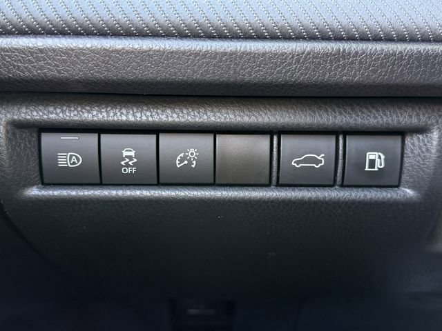 Certified 2025 Toyota Camry SE w/ Convenience Package image 22