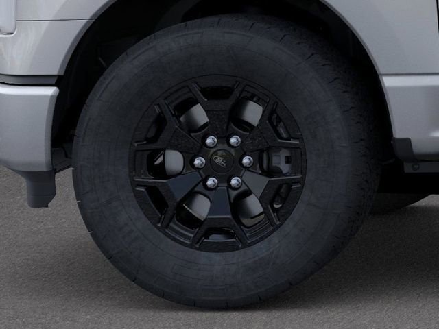 New 2025 Ford F150 Lightning XLT image 19