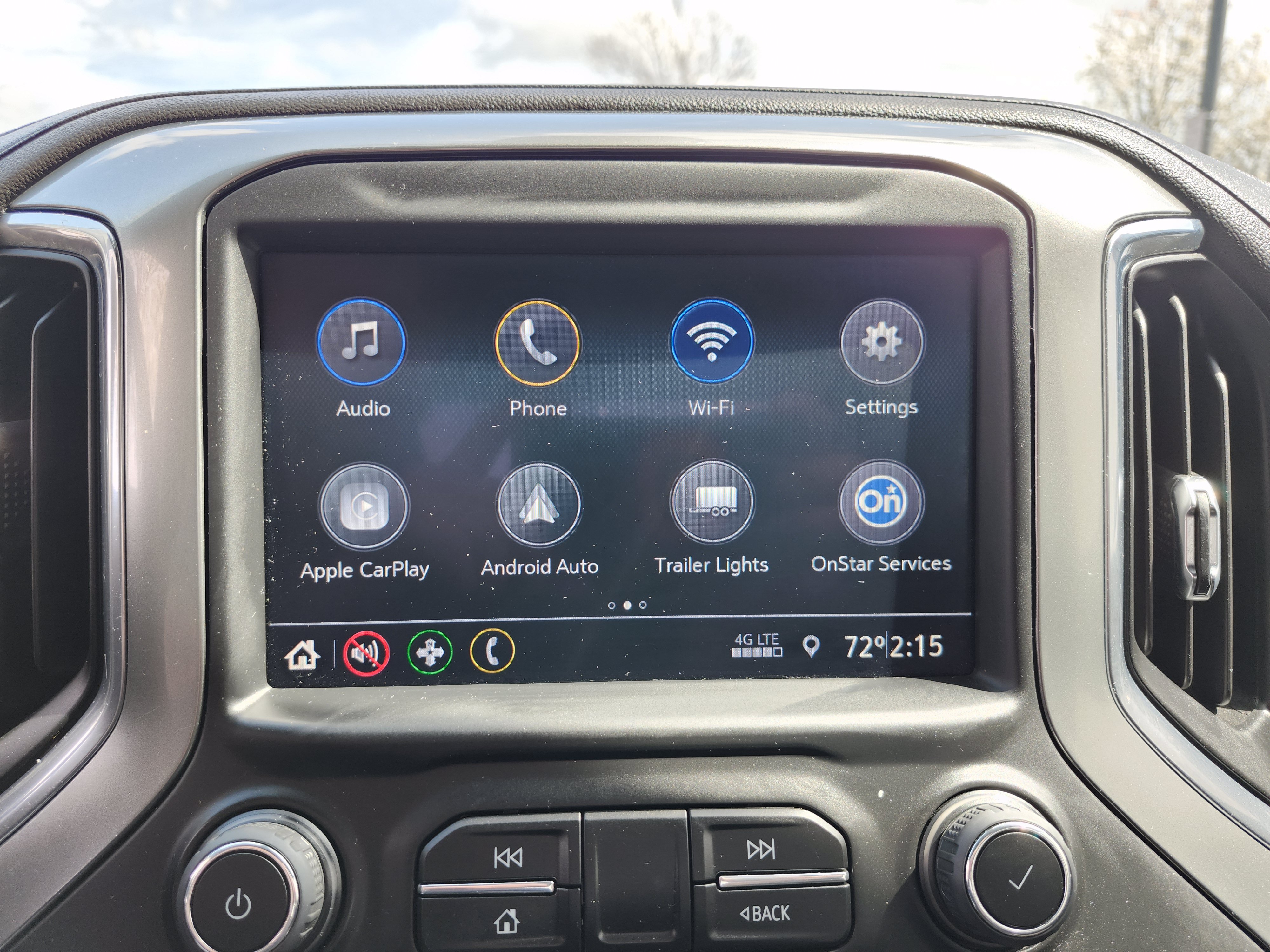 Used 2022 Chevrolet Silverado 1500 LT w/ Safety Package II AWD/4WD image 4