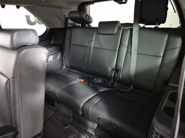 Used 2023 Toyota Sequoia Limited w/ Tow Technology Package image 28