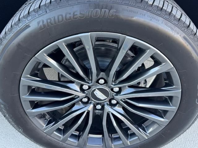 Used 2026 Cadillac Escalade ESV Platinum Sport w/ LPO, Floor Liner Package image 26