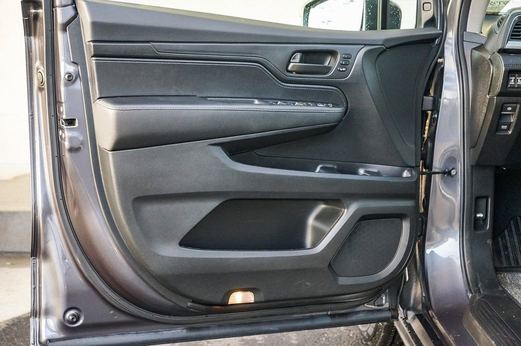 Used 2023 Honda Odyssey EX-L image 20