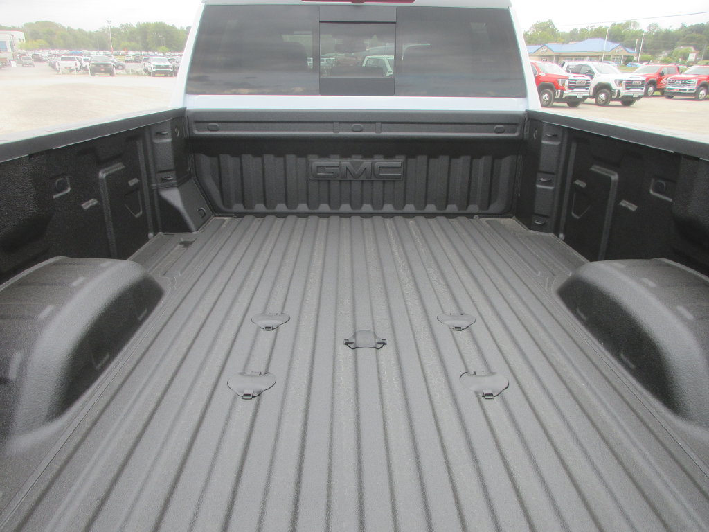 New 2026 GMC Sierra 3500 SLT w/ SLT Premium Package AWD/4WD image 7