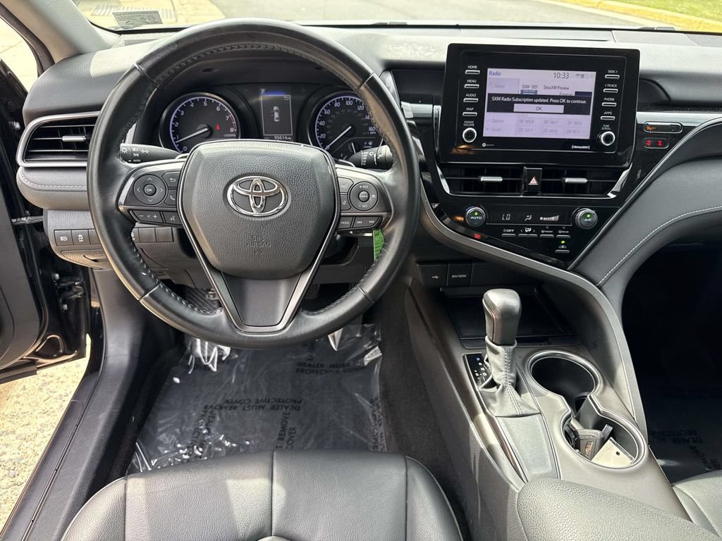 Used 2021 Toyota Camry SE FWD image 29