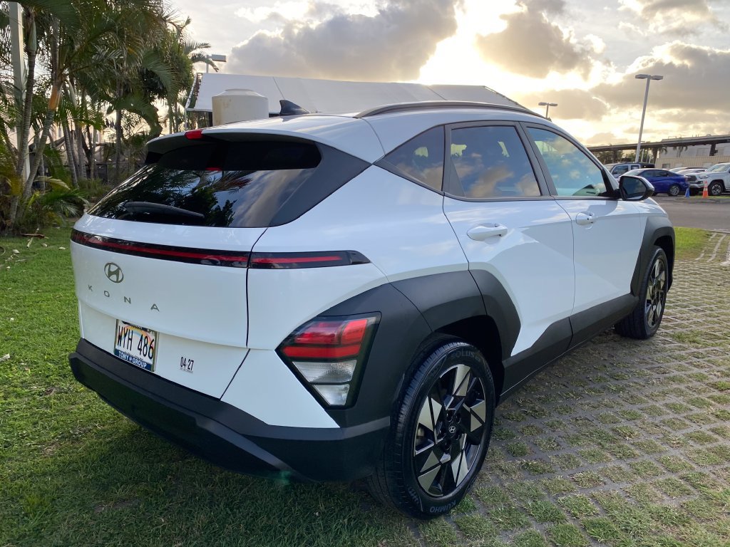 Used 2024 Hyundai Kona SEL FWD image 7