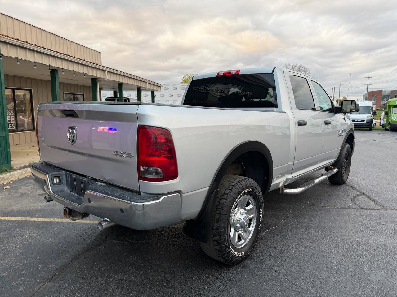 Used 2016 RAM 2500 Tradesman w/ Chrome Appearance Group image 3
