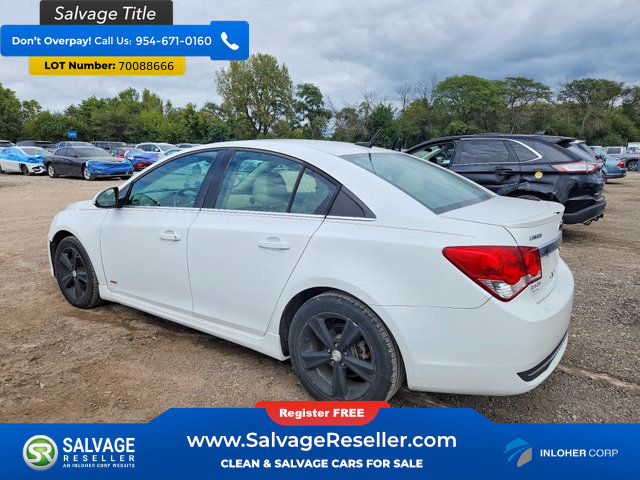 Used 2014 Chevrolet Cruze LT w/ RS Package FWD image 3