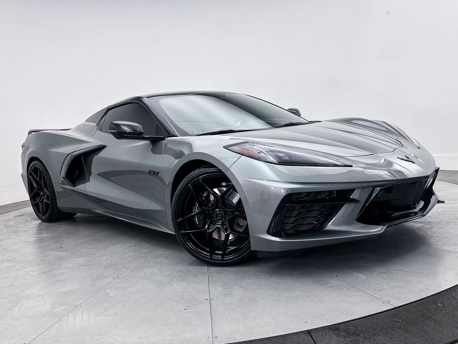 Used 2023 Chevrolet Corvette Stingray Premium Conv w/ Z51 Performance Package RWD image 1
