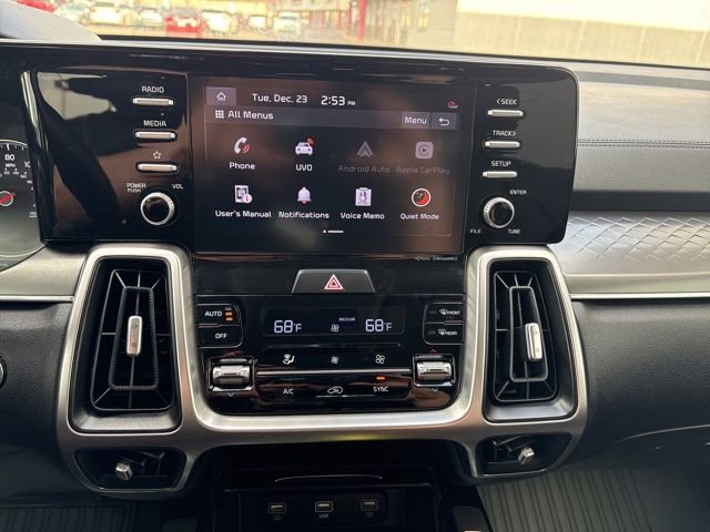 Certified 2021 Kia Sorento S w/ Panoramic Sunroof Package image 14