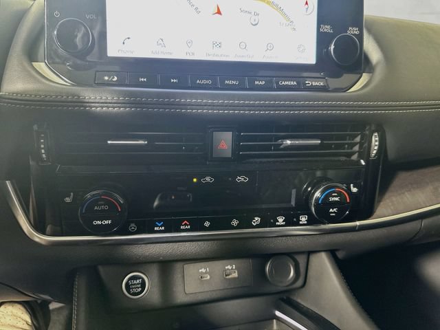 Used 2021 Nissan Rogue Platinum FWD image 19
