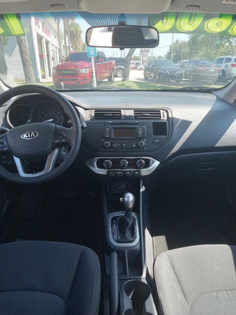 Used 2015 Kia Rio LX w/ Power Package FWD image 8