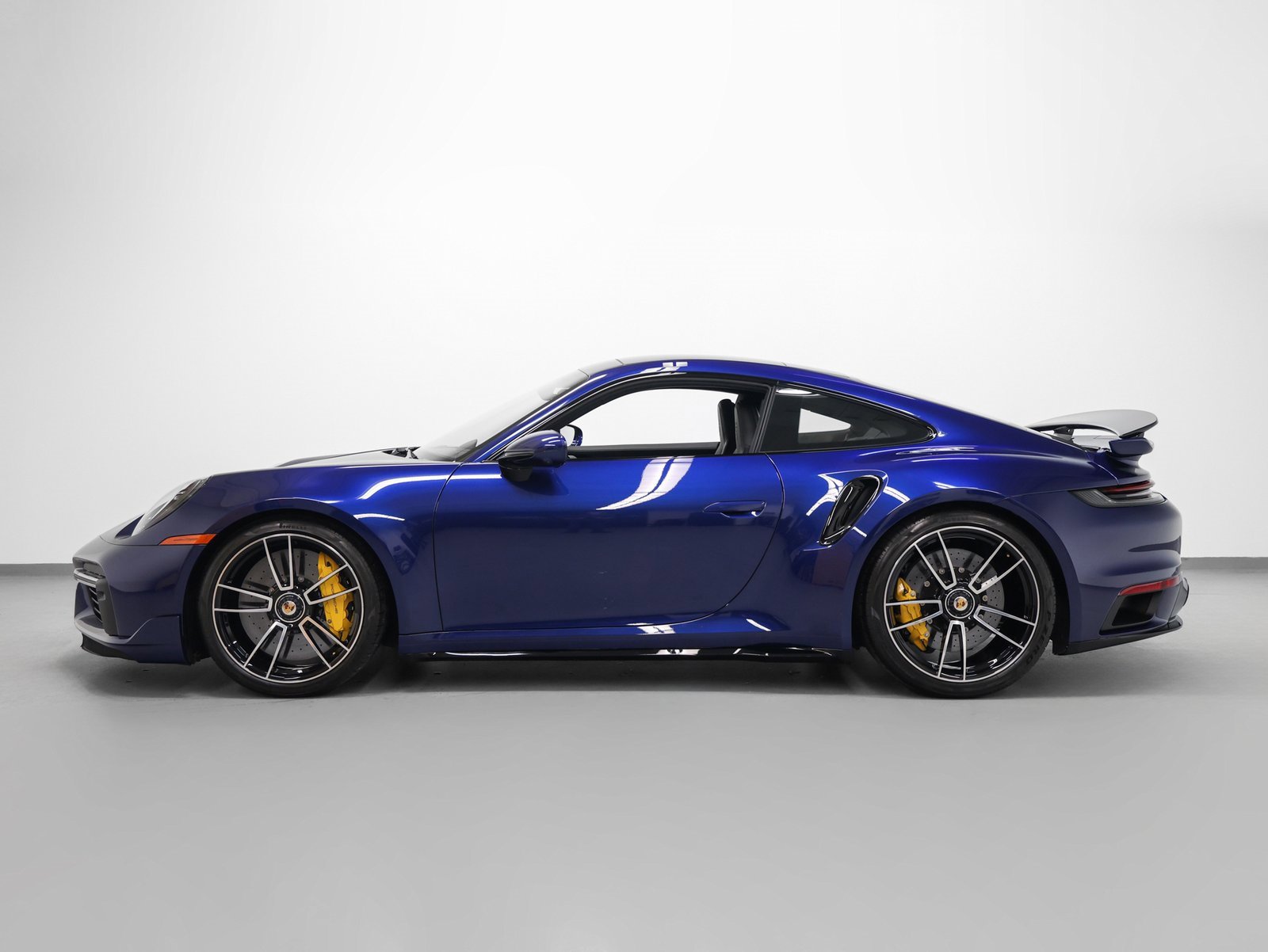Used 2024 Porsche 911 Turbo S image 2