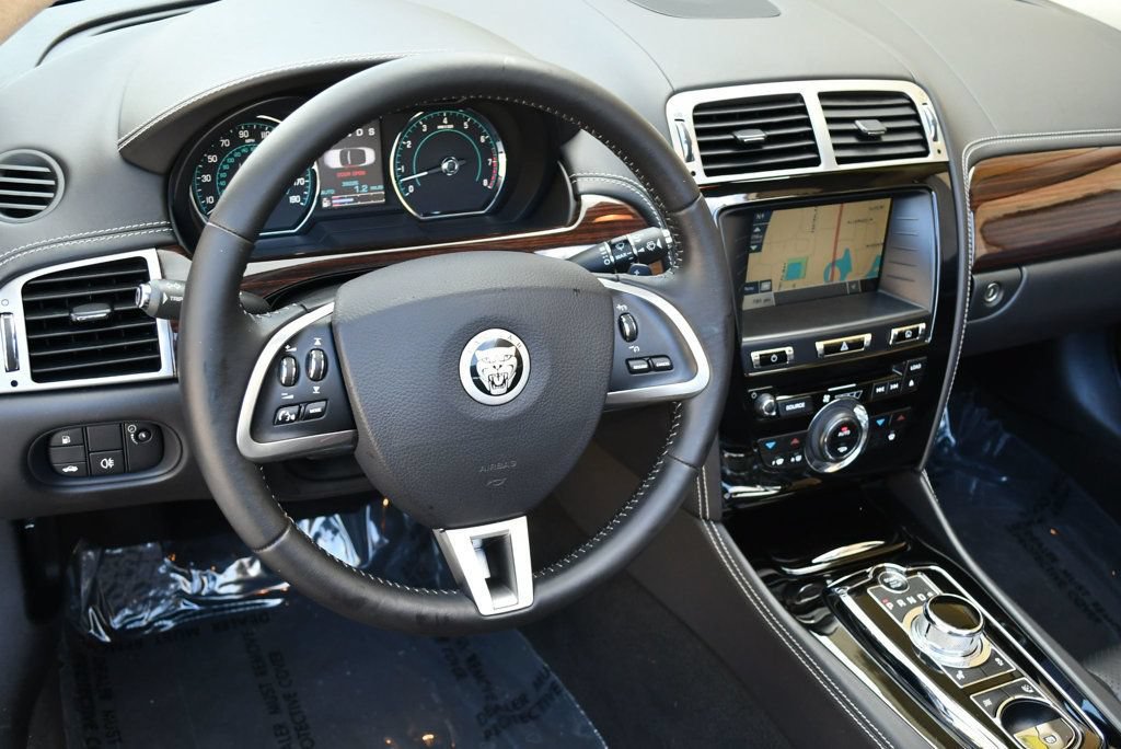 Used 2014 Jaguar XK Convertible RWD image 59