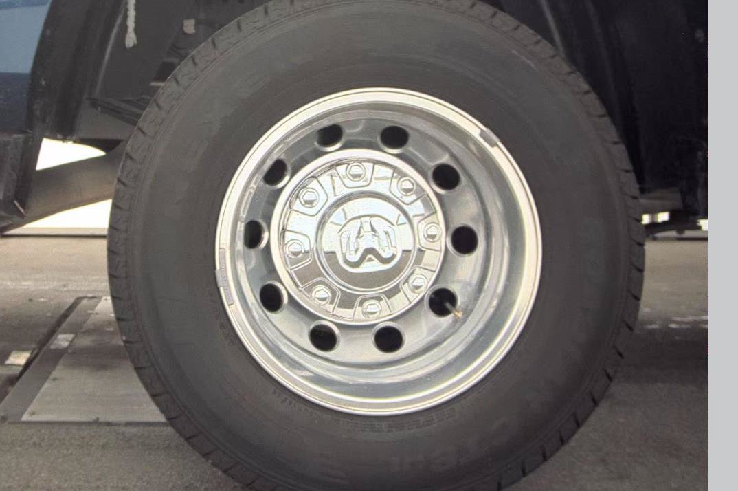 Used 2024 RAM 3500 Limited AWD/4WD image 11