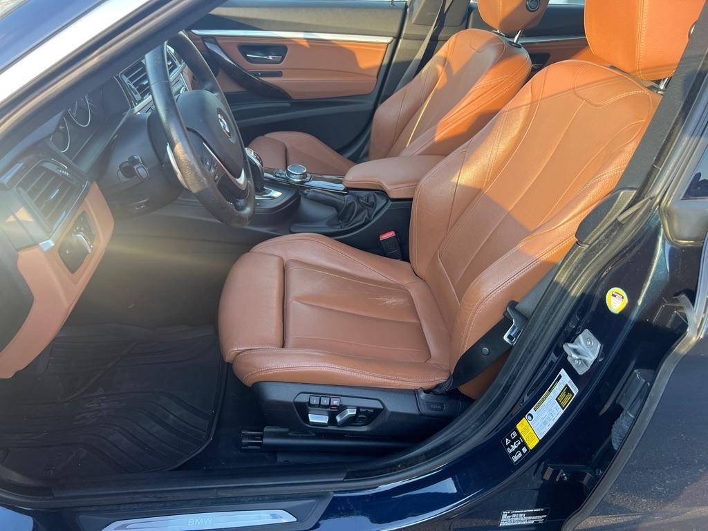Used 2016 BMW 328i Gran Turismo xDrive image 12