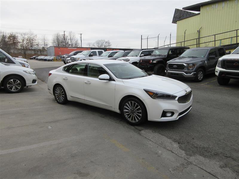 Used 2019 Kia Cadenza Premium image 8