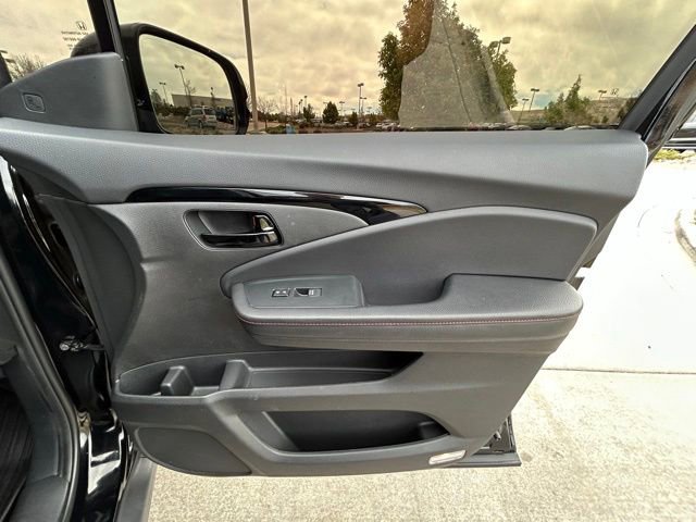 Used 2024 Honda Passport Black Edition image 31