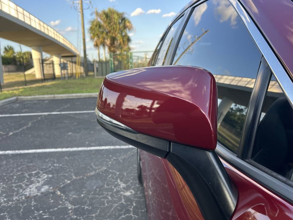 Used 2019 Toyota RAV4 XLE FWD image 33