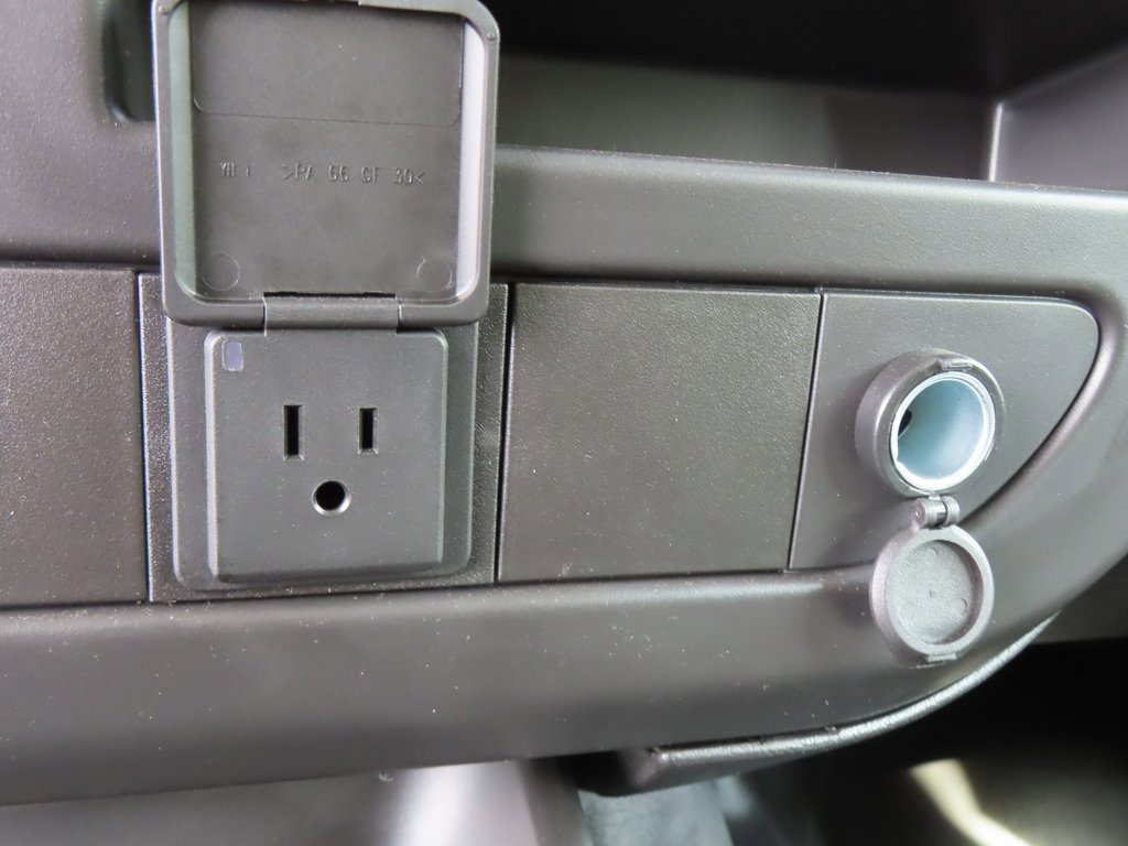 New 2025 Chevrolet Express 3500 w/ Power Convenience Package image 8