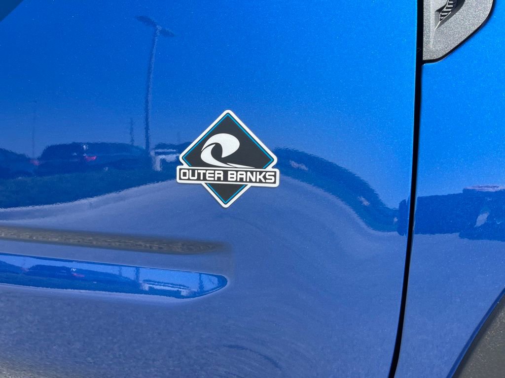 Used 2024 Ford Bronco Sport Outer Banks w/ Tech Package image 8