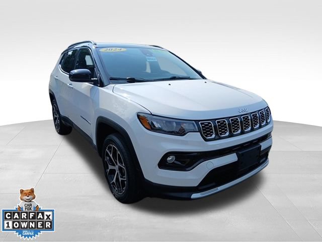Certified 2024 Jeep Compass Limited w/ Sun and Sound Group AWD/4WD image 9