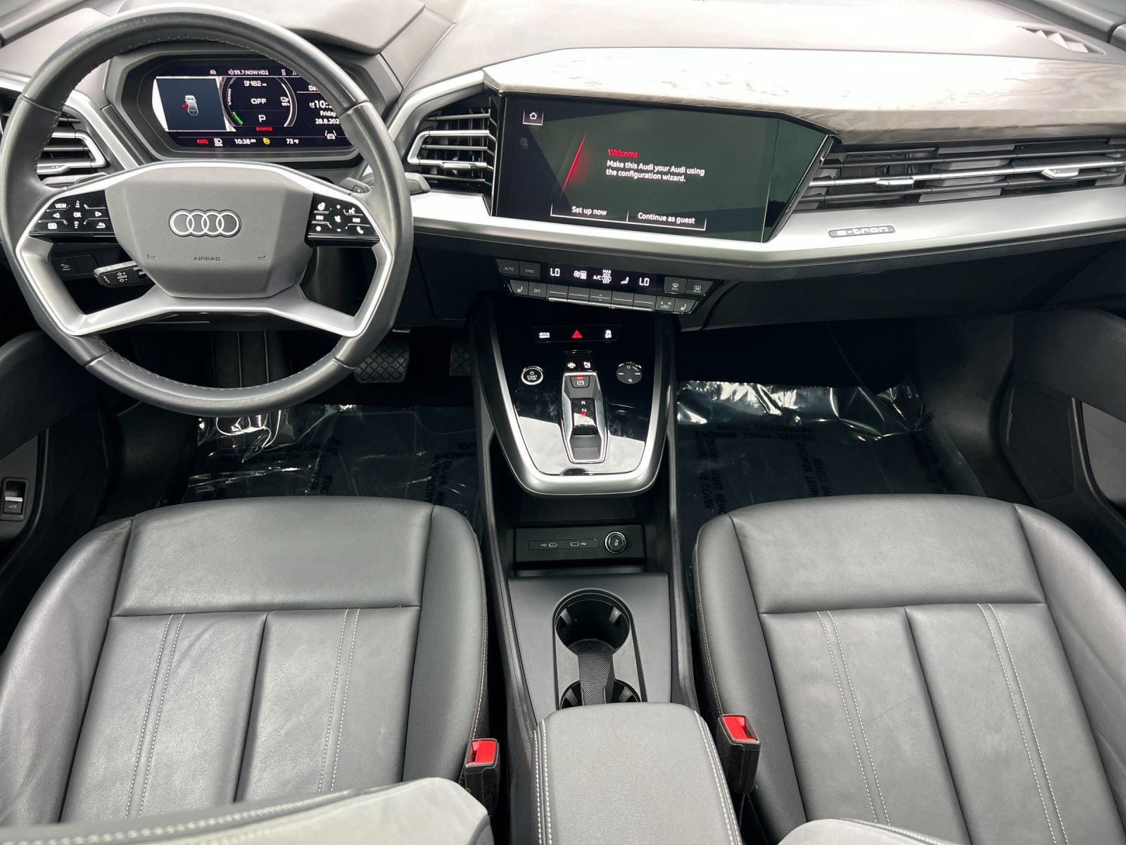 Used 2024 Audi Q4 e-tron Prestige AWD/4WD image 13