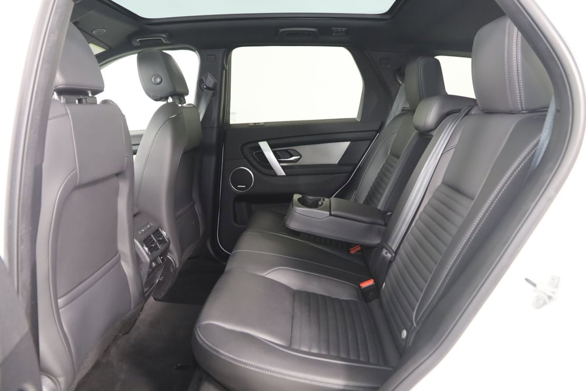 Used 2024 Land Rover Discovery Sport Dynamic SE AWD/4WD image 53