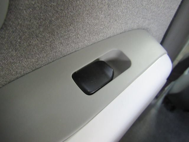 Used 2017 Kia Soul EV-e FWD image 24
