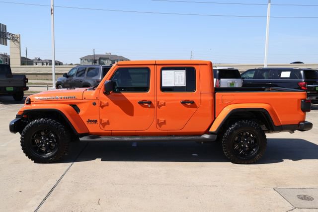 Used 2025 Jeep Gladiator Sport image 4