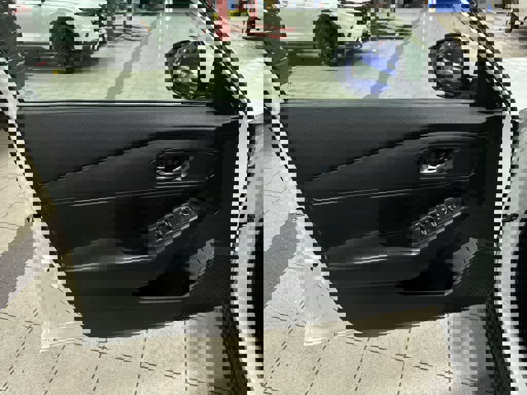 Certified 2023 Honda Accord EX image 29