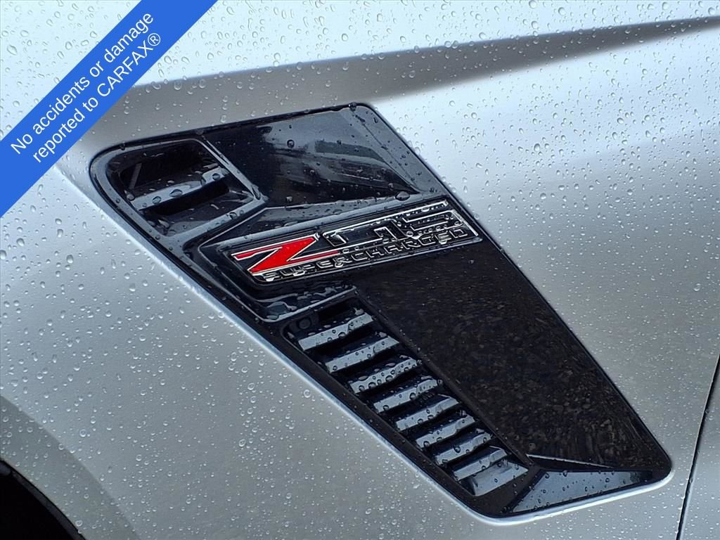 Used 2017 Chevrolet Corvette Z06 w/ Battery Protection Package image 11