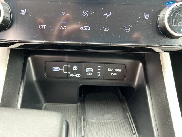 Used 2025 Hyundai Tucson SEL AWD/4WD image 22