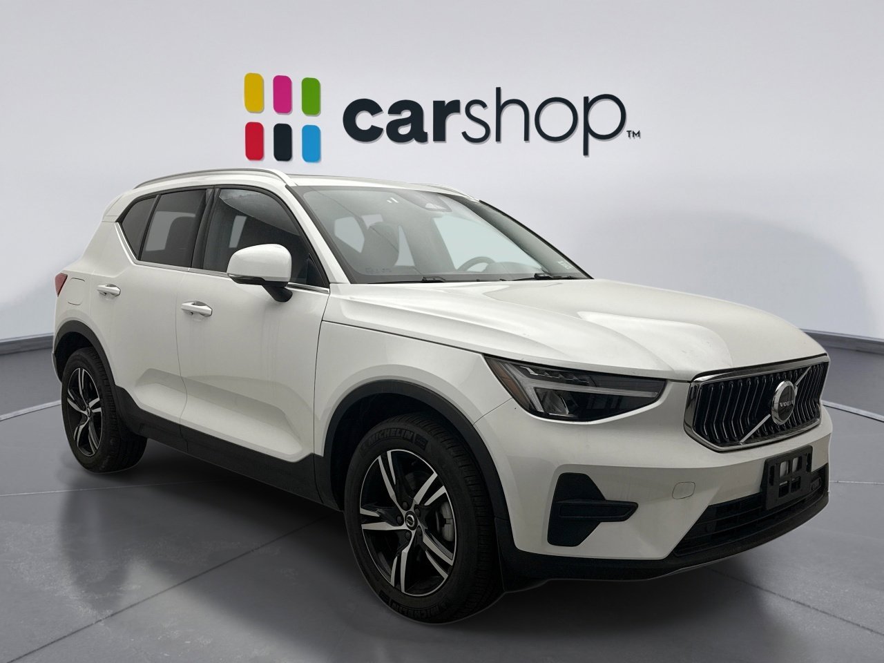 Used 2025 Volvo XC40 B5 Core AWD/4WD image 5