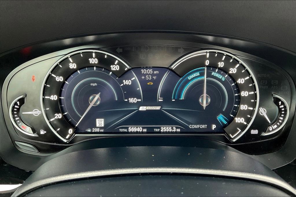 Used 2019 BMW 530e xDrive w/ Convenience Package image 13