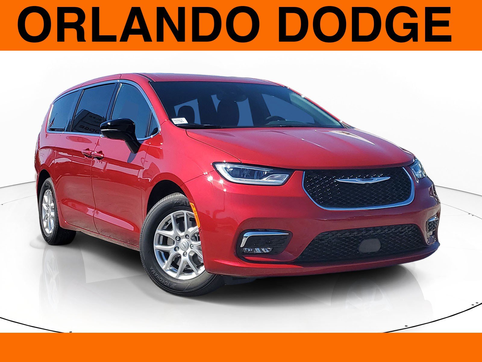 New 2026 Chrysler Pacifica Select