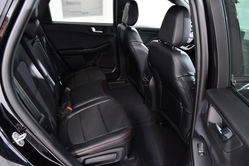 New 2026 Ford Escape ST-Line Select w/ Tech Pack #2 image 19