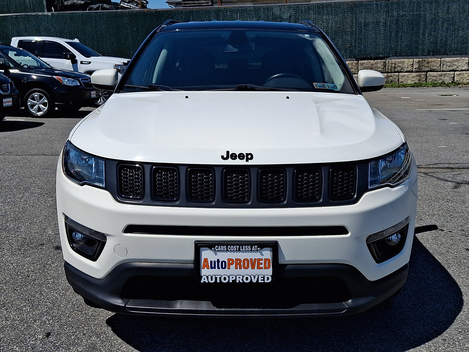 Used 2019 Jeep Compass Latitude AWD/4WD image 2