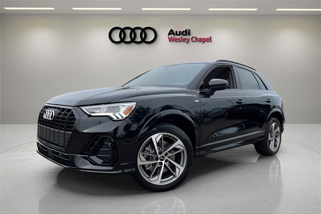 New 2025 Audi Q3 2.0T Premium