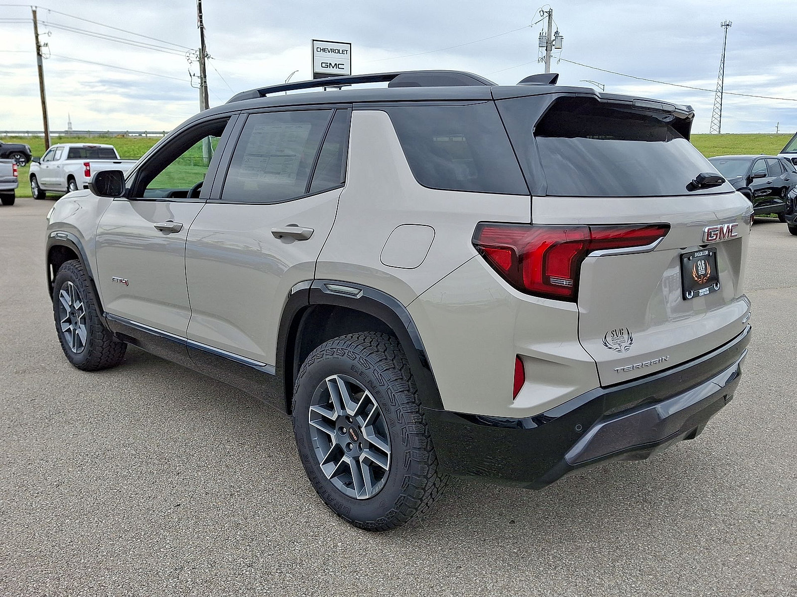 New 2026 GMC Terrain AT4 AWD/4WD image 11