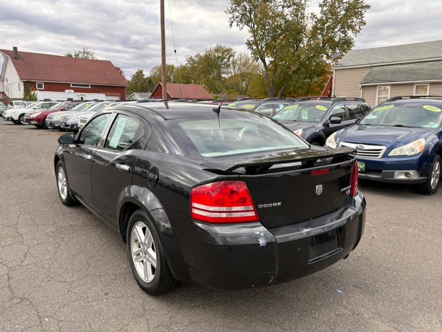 Used 2010 Dodge Avenger R/T image 3