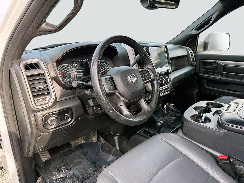 Used 2022 RAM 3500 Tradesman AWD/4WD image 14