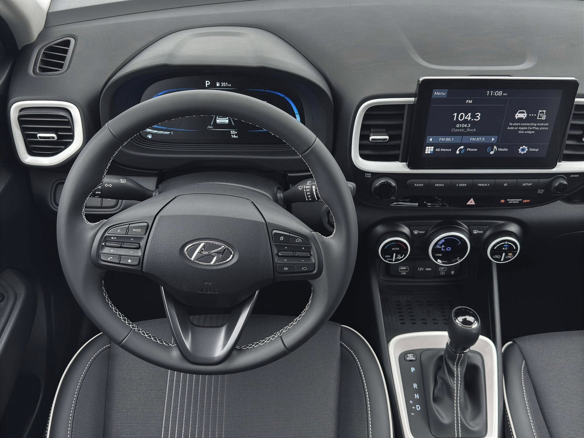 New 2026 Hyundai Venue SEL FWD image 17